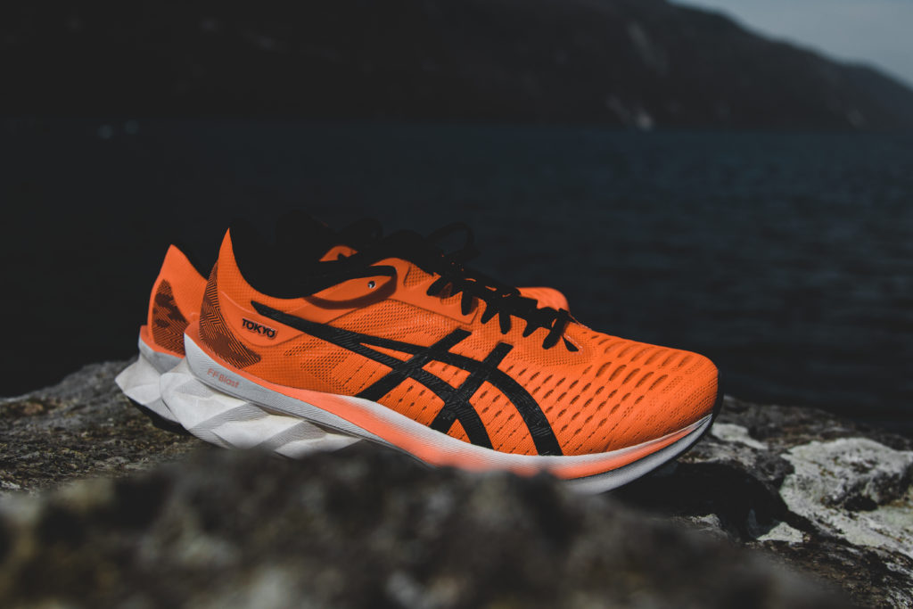 Chaussures de running Asics NOVABLAST
