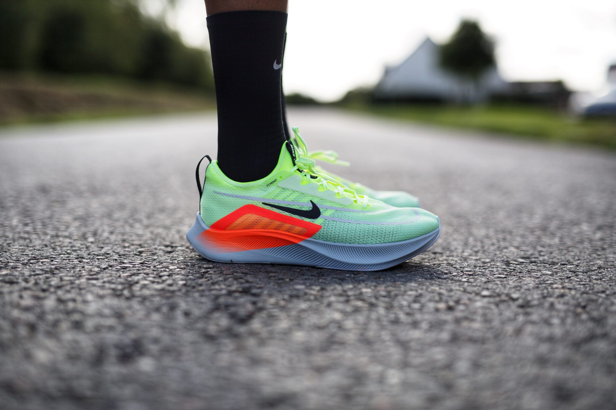 nike zoom fly 4
