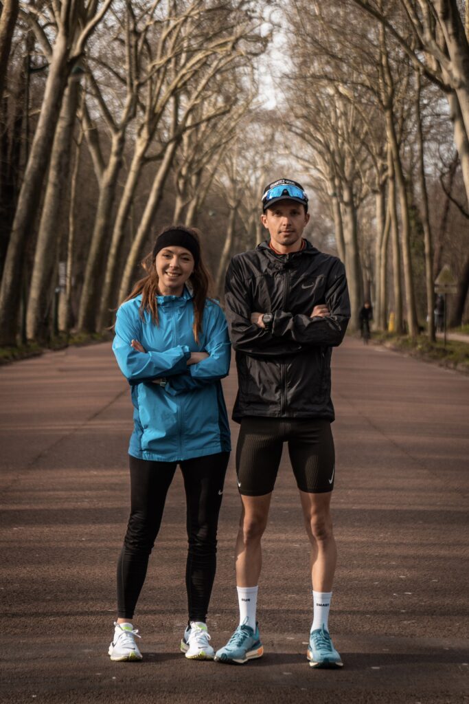 Couple de coureurs à pied