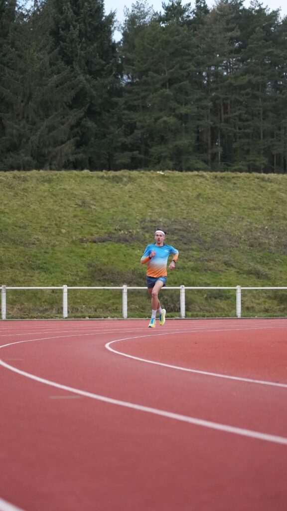 Simon Bédard Hoka Rocket X 2