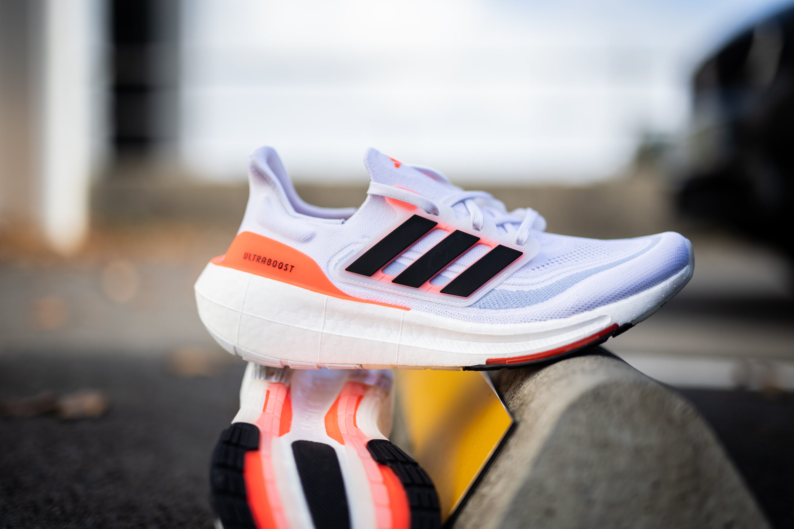 Adidas Ultraboost Light