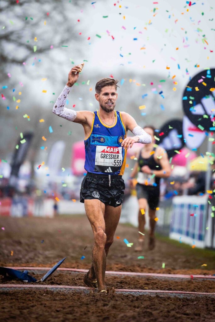 Jimmy Gressier cross