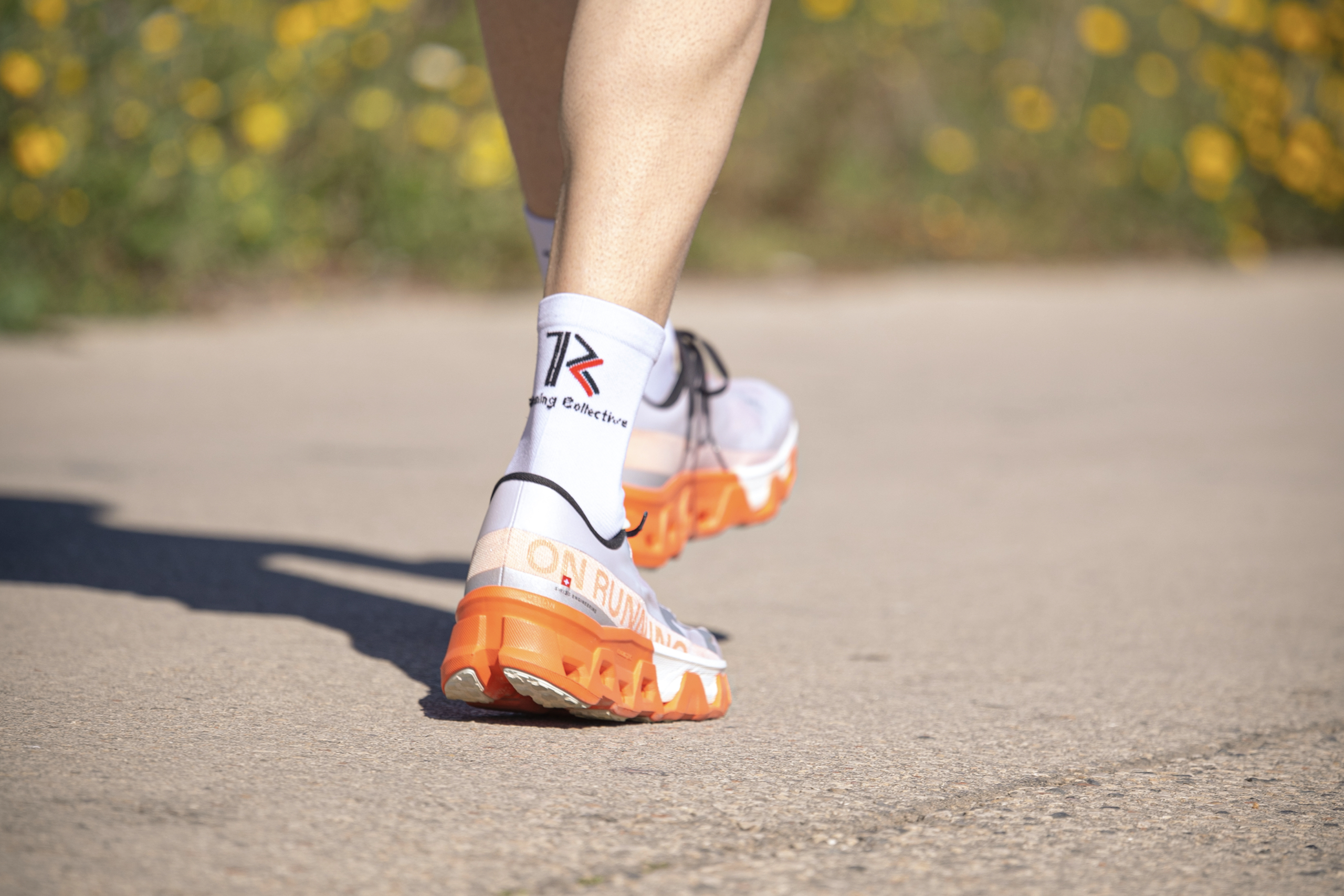 ON Running Cloudmonster Hyper