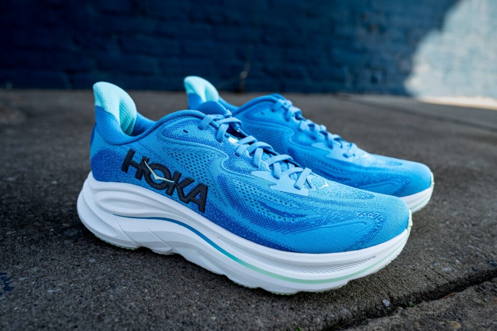 Hoka Clifton 10