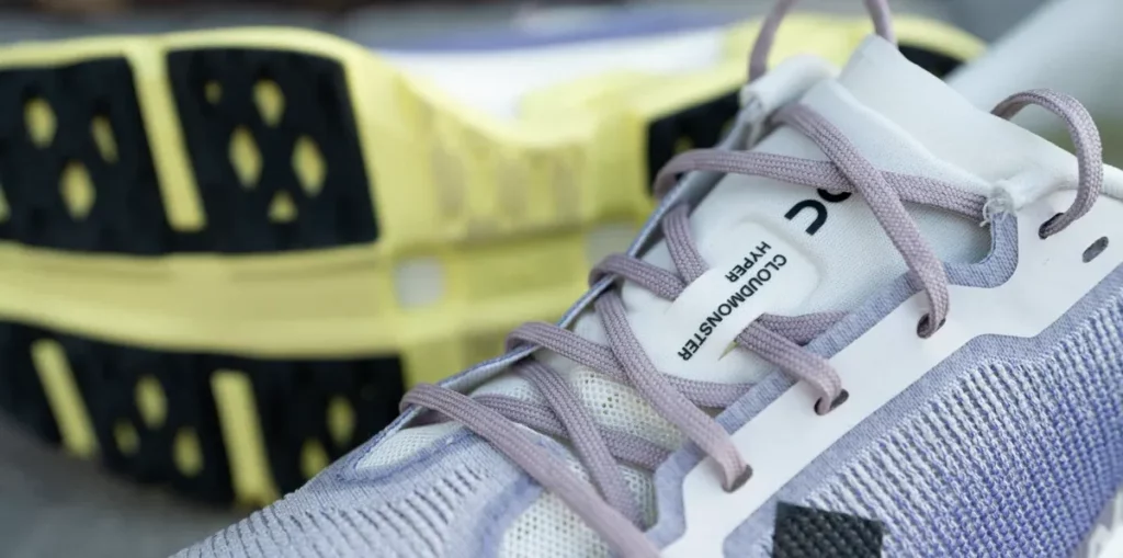 on-cloudmonster-3-hyper